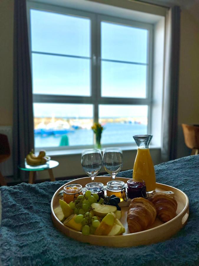 W Porcie Bed & Breakfast Władysławowo Екстериор снимка